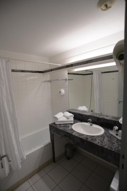 Hotel L'Arapede Collioure Zimmer foto